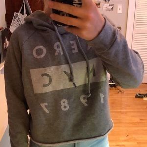 AEROPOSTAL: cropped hoodie
